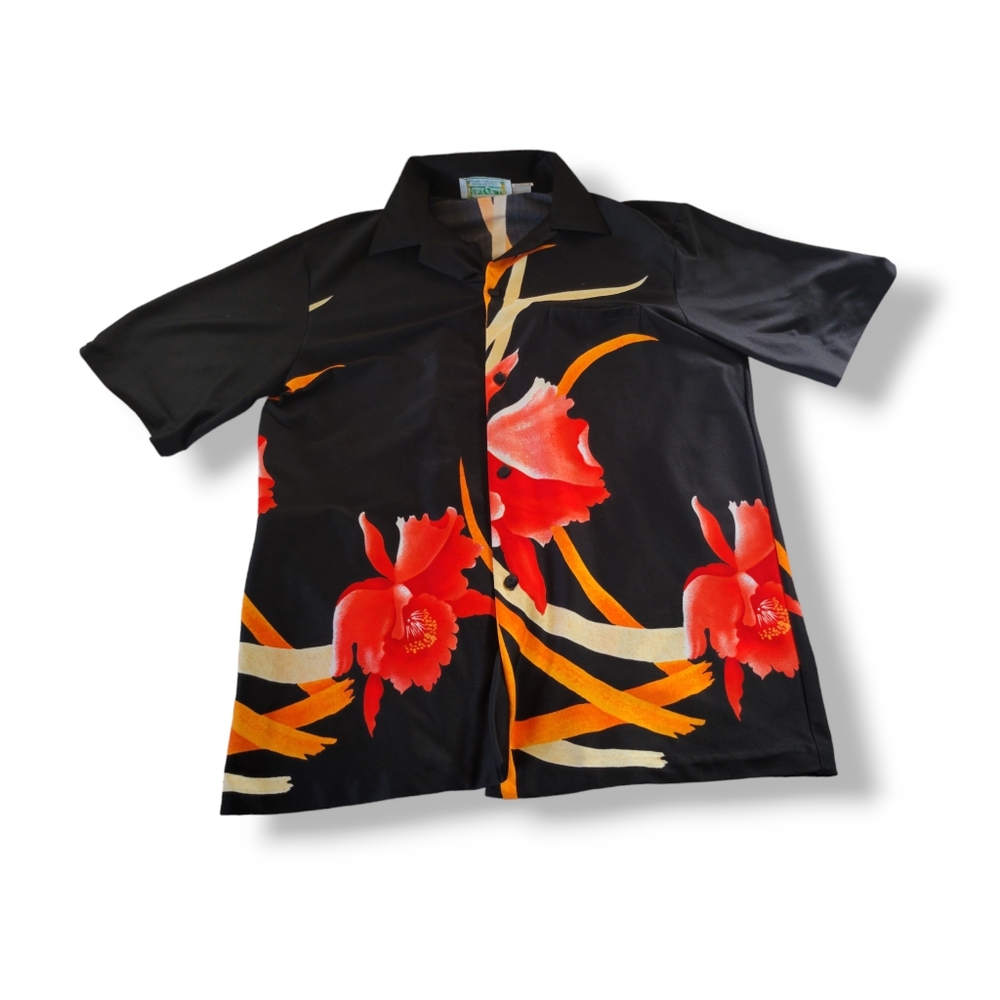 Waltah Clarke's | Men's 70s VTG Black Firey Floral Aloha Shirt (SIZE L)